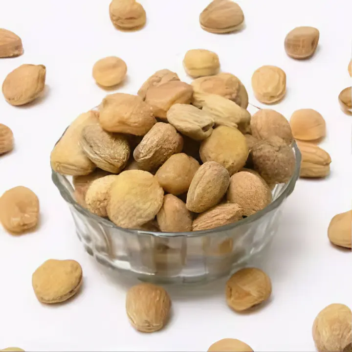 APRICOT WITH SEEDS The Organic Paradise