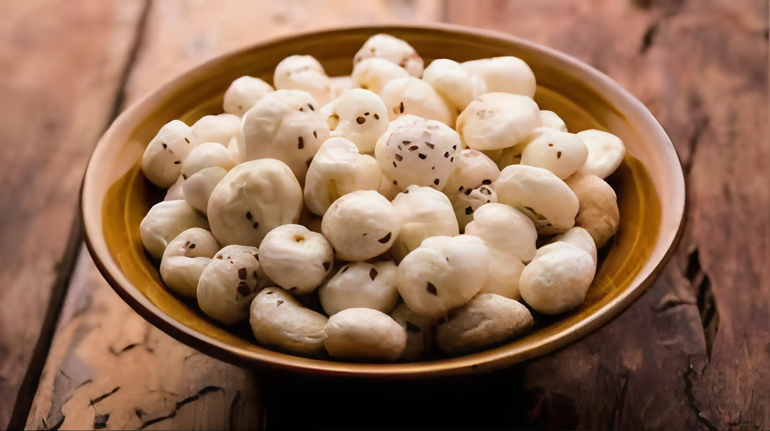 LOTUS SEEDS The Organic Paradise