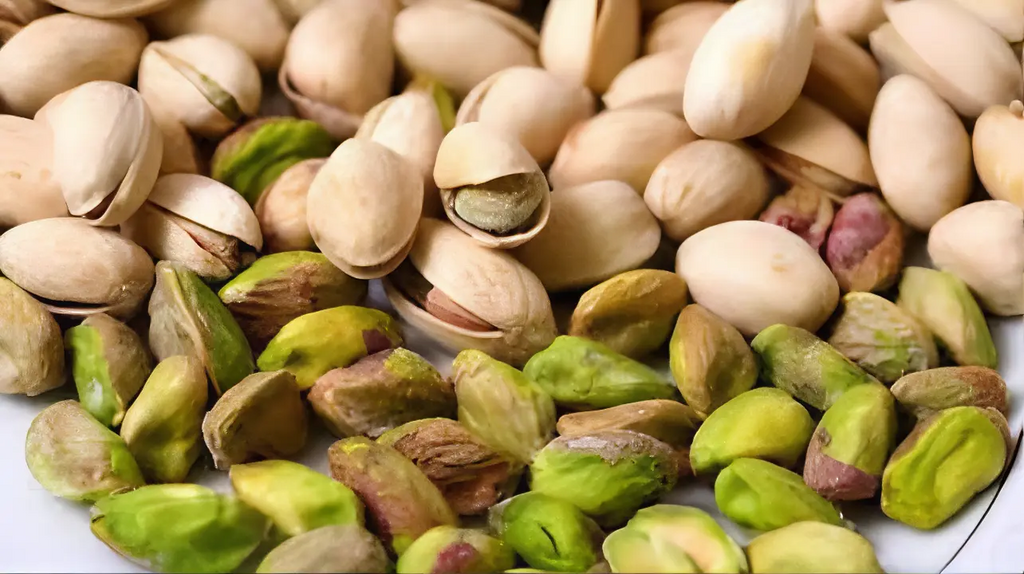PISTACIO WITH SHELL theorganicparadise.pk