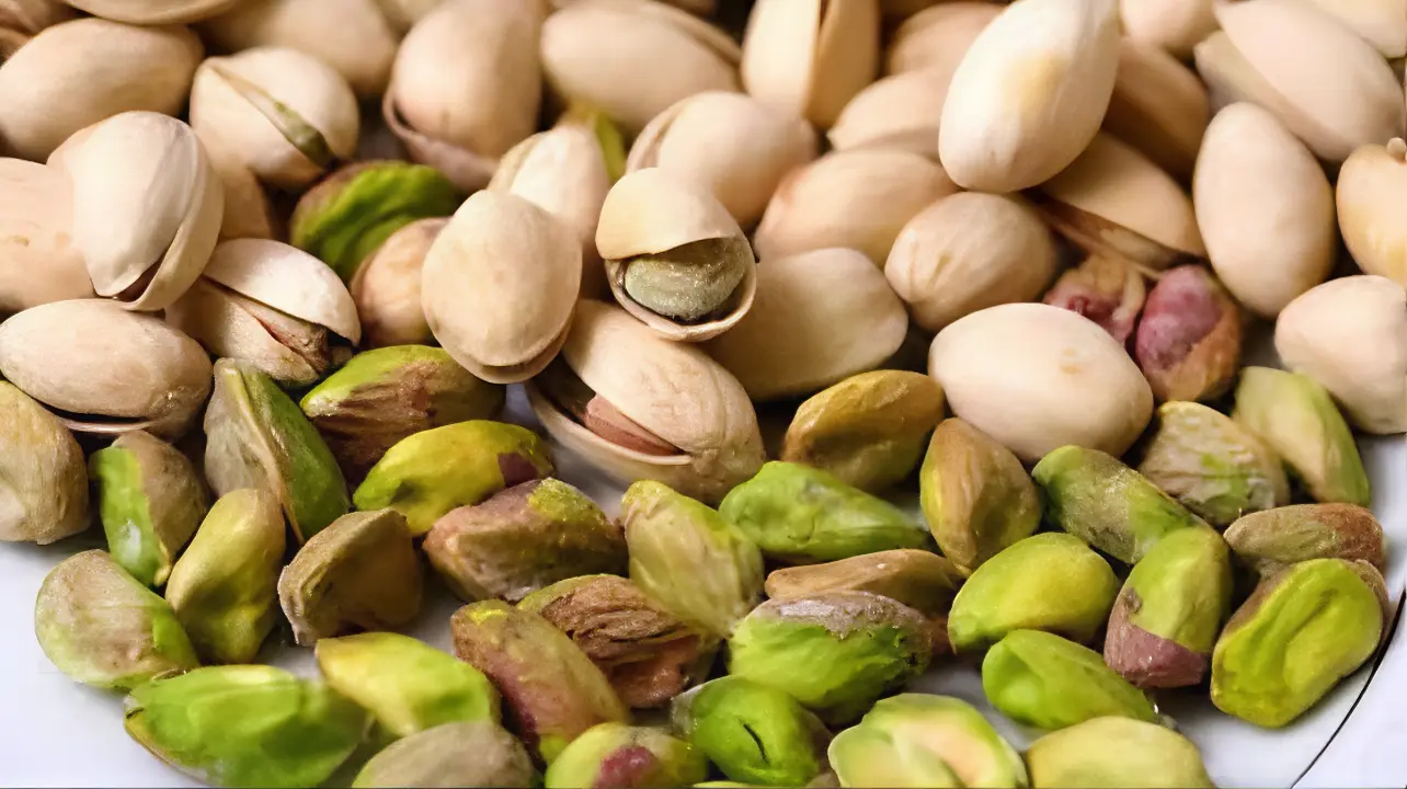PISTACIO WITH SHELL theorganicparadise.pk